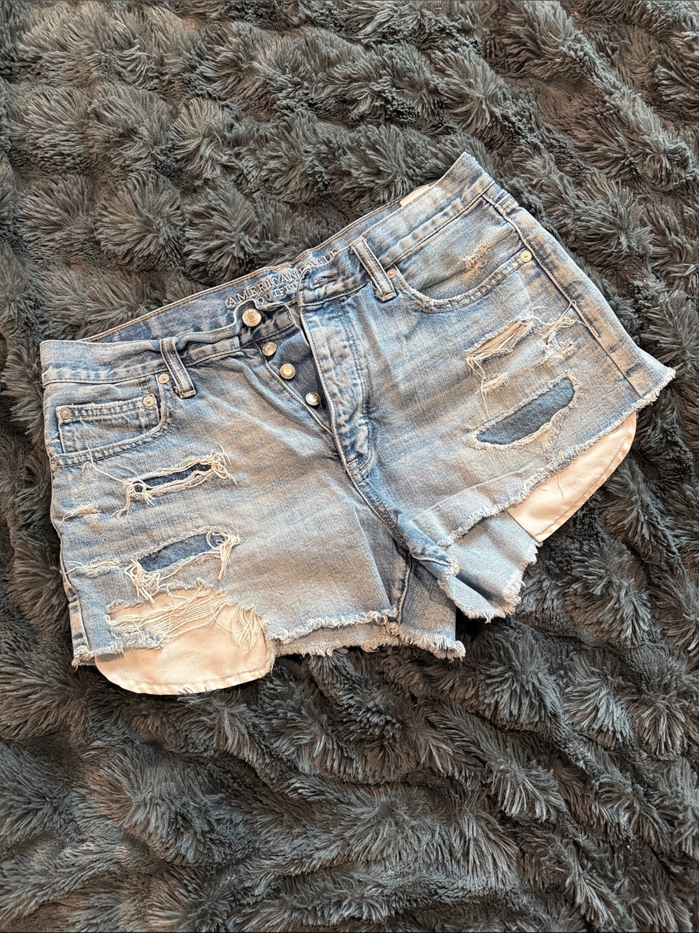 American Eagle Outfitters Button Fly Light Wash Distressed Jean Shorts Sz. 12